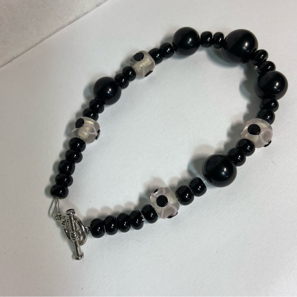 Handmade acrylic black & pink silver wire necklace, bracelet and earrings. NWOT. - Picture 4 of 5